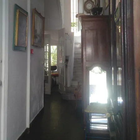 Albergue Glamorgan Antibes