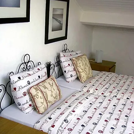 Glamorgan Hostel Antibes