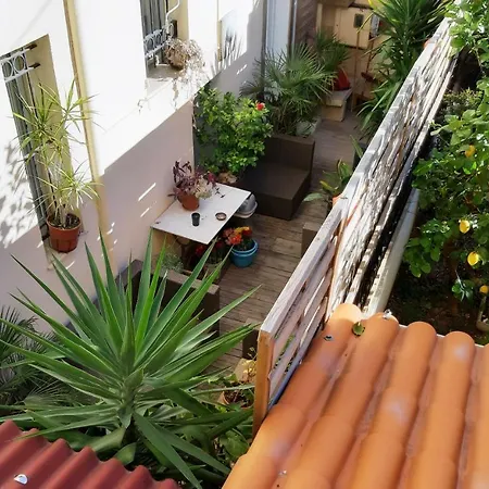 Glamorgan Hostel