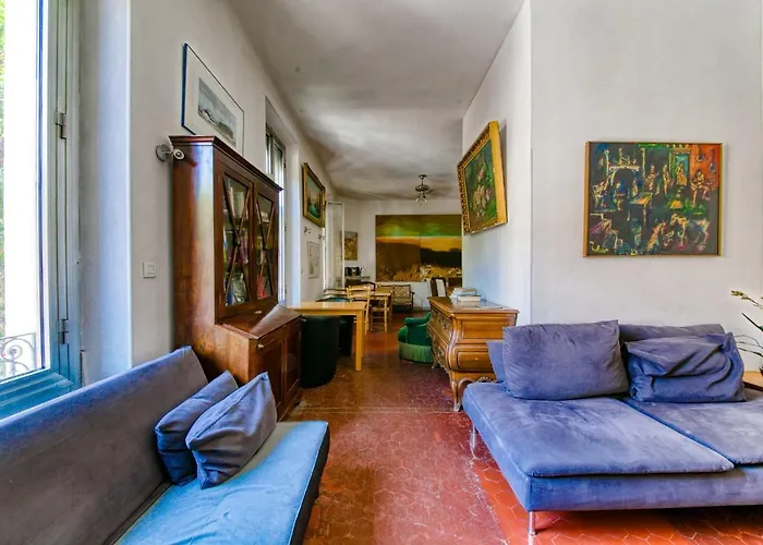 Glamorgan Хостел Антиб